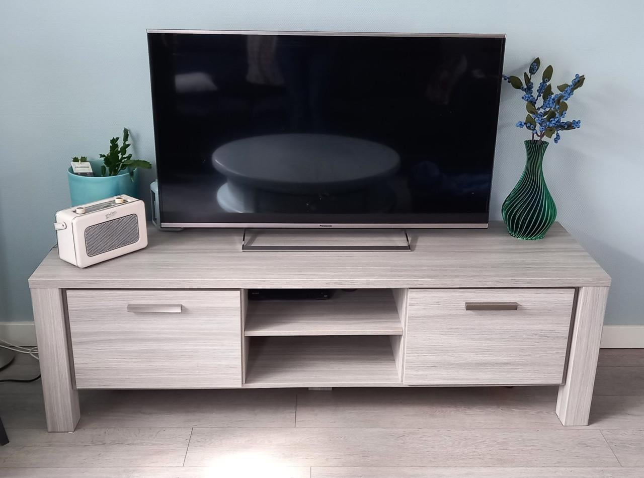 Mooi grijs tv meubel