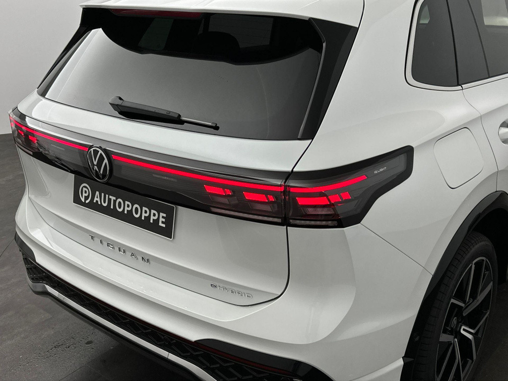 Volkswagen Tiguan r-line-edition 1.5 ehybrid 150 kw / 204 pk suv 6 v