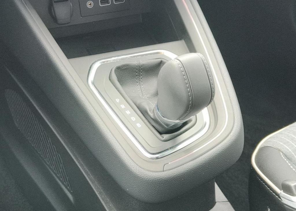 Renault Clio 1.6 e-tech full hybrid 145 techno