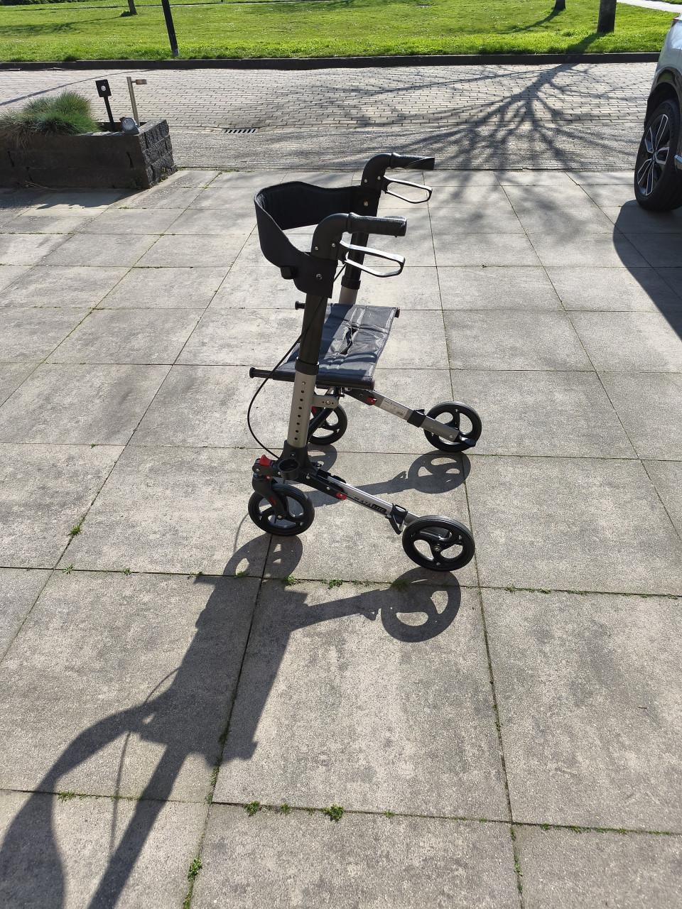 Bijna nieuwe rollator