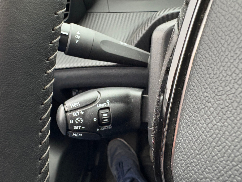 Peugeot 208 1.2 puretech active pack