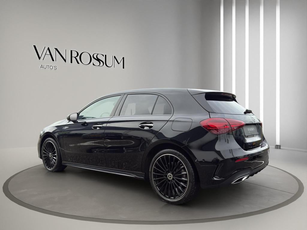 Mercedes-Benz A-Klasse 250 e amg line panoramadak | 19"velg | sfeer | elekt