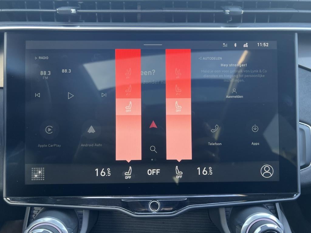 Lynk & Co 01 1.5td 261pk plug in hybrid black edition , pano dak , 360gr ca