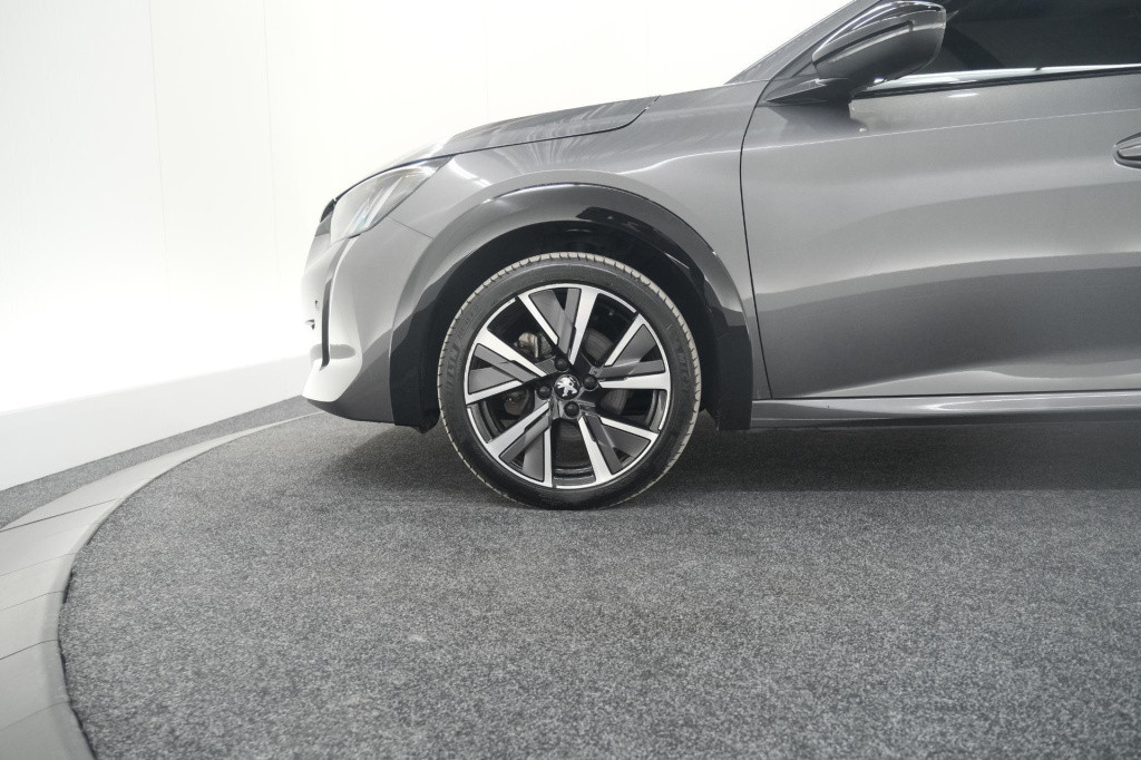 Peugeot 208 puretech 100 gt | camera | adaptieve cruise control | navigatie