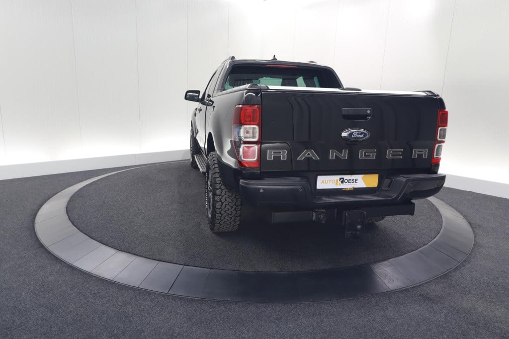 Ford Ranger 2.0 ecoblue 160 wildtrak supercab | trekhaak | camera | apple c