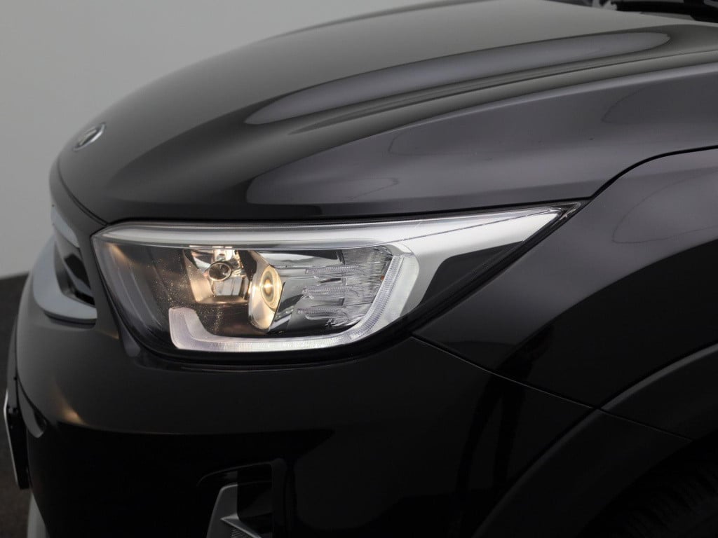 Kia Stonic 1.0 t-gdi mhev dynamicplusline | lmv | navigatie | parkeer senso