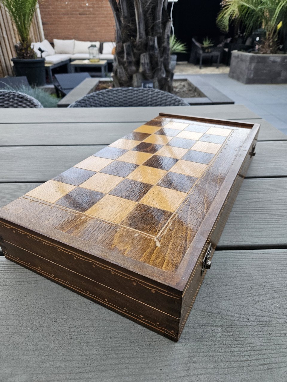 Prachtig groot opvouwbaar vintage houten schaakspel in zeer nette staat