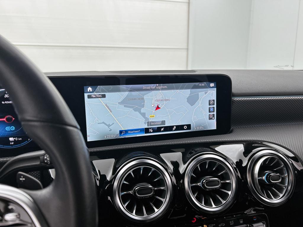 Mercedes-Benz A-Klasse 250 e plug-in hybride business solution luxury | led