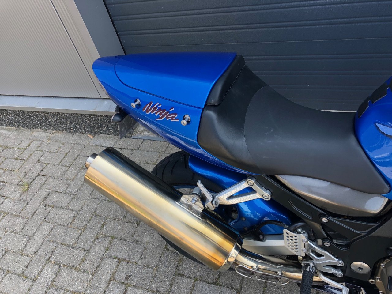 Kawasaki ZX12-R uit 2002 van 1e eigenaar! Keurige originele staat €3500,-