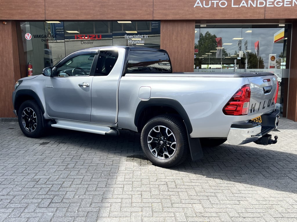 Toyota Hilux 2.4 d-4d-f xtra cab professional | cruise control | dab | came