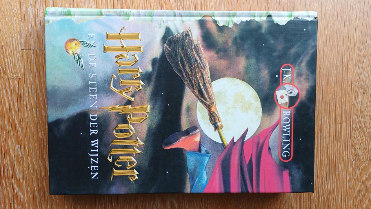 Harry Potter en de Steen der Wijzen (hardcover)