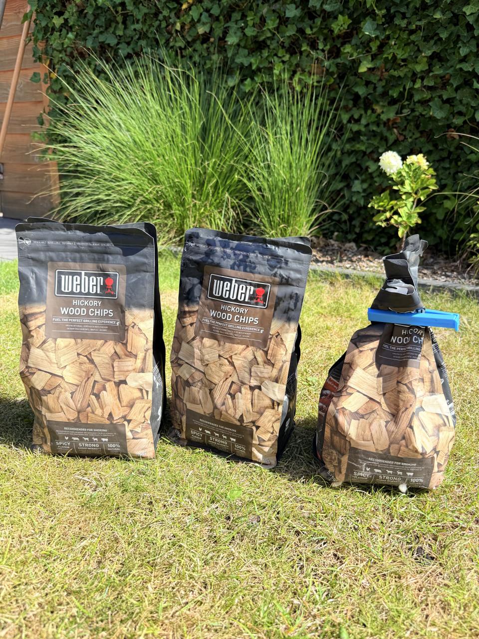 Weber wood chips