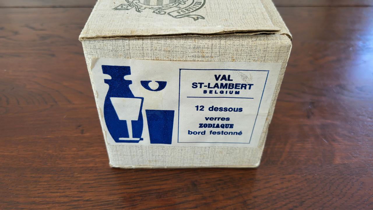Set v 12 kristallen Val-Saint-Lambert sterrenbeeld onderzetters