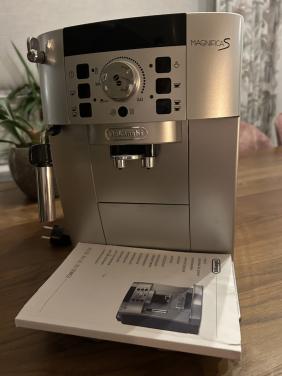 Delonghi magnifica S