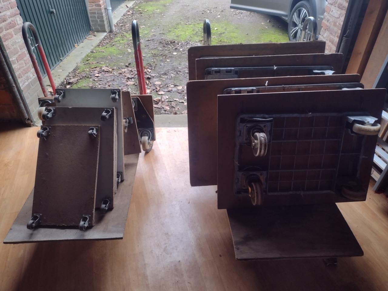 Te koop: Meubel Transporters