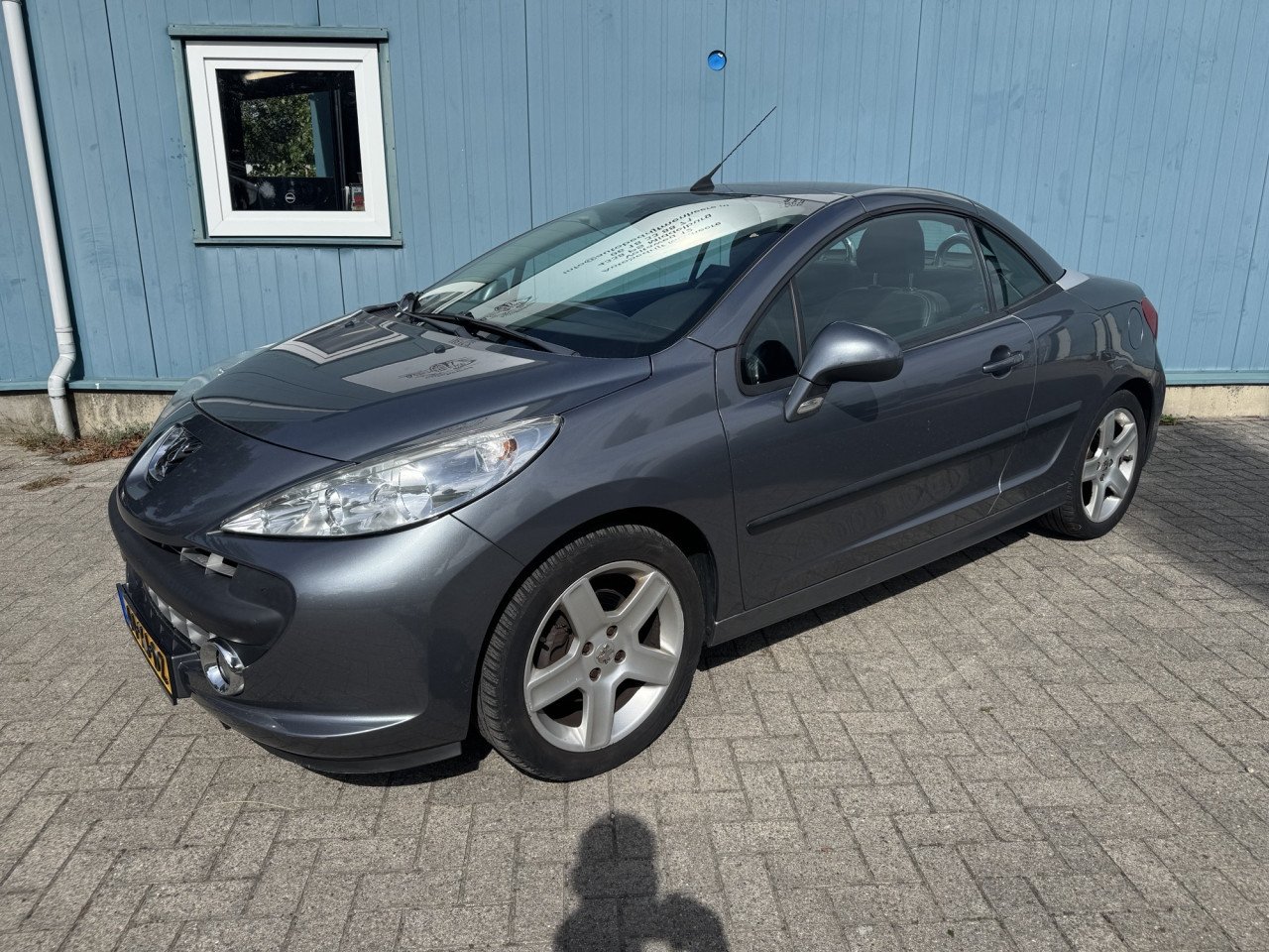 Zeer Leuke Peugeot 207 CC 1.6VTI