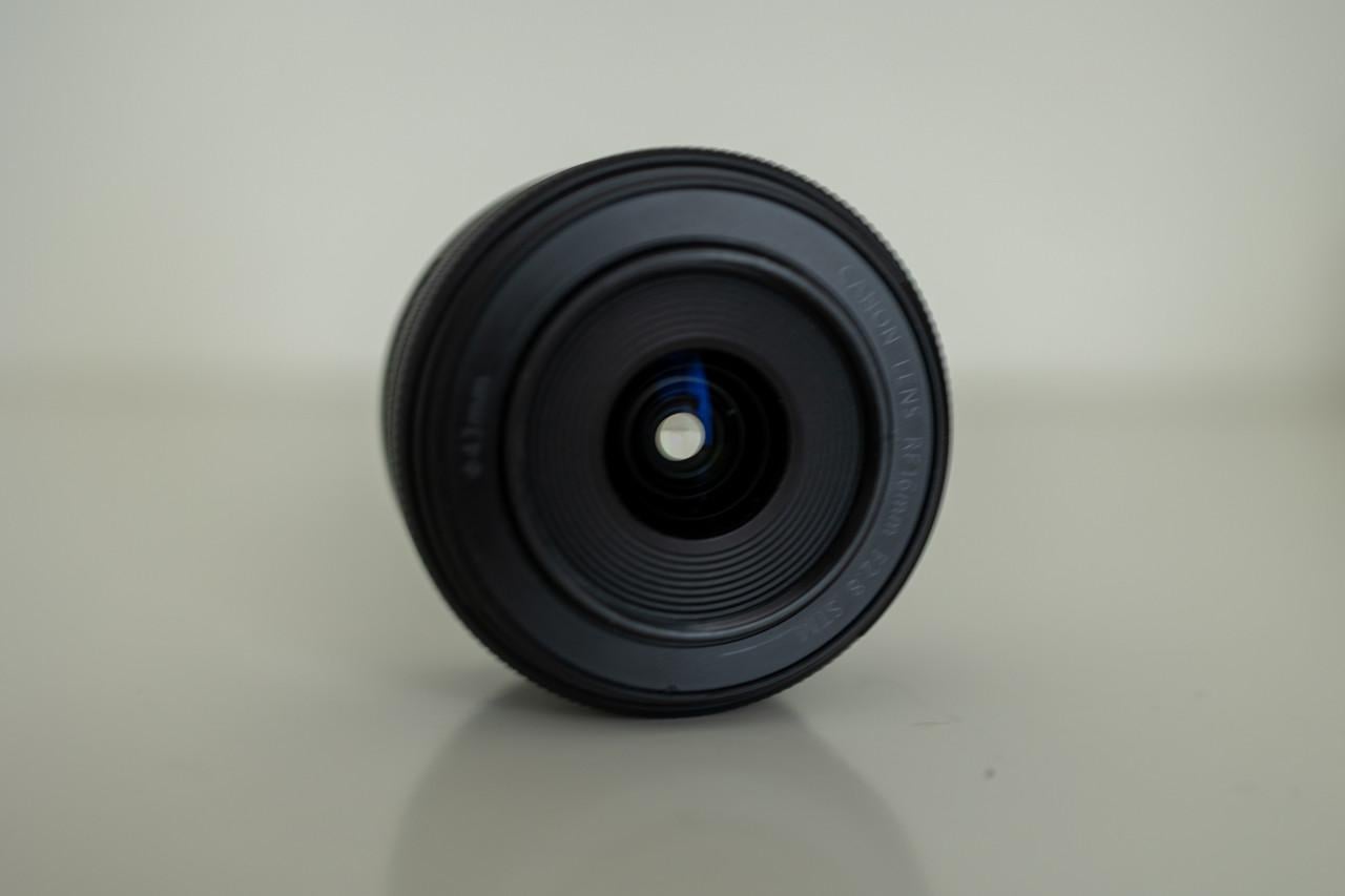 Canon RF 16 mm STM Ultra Groothoek lens