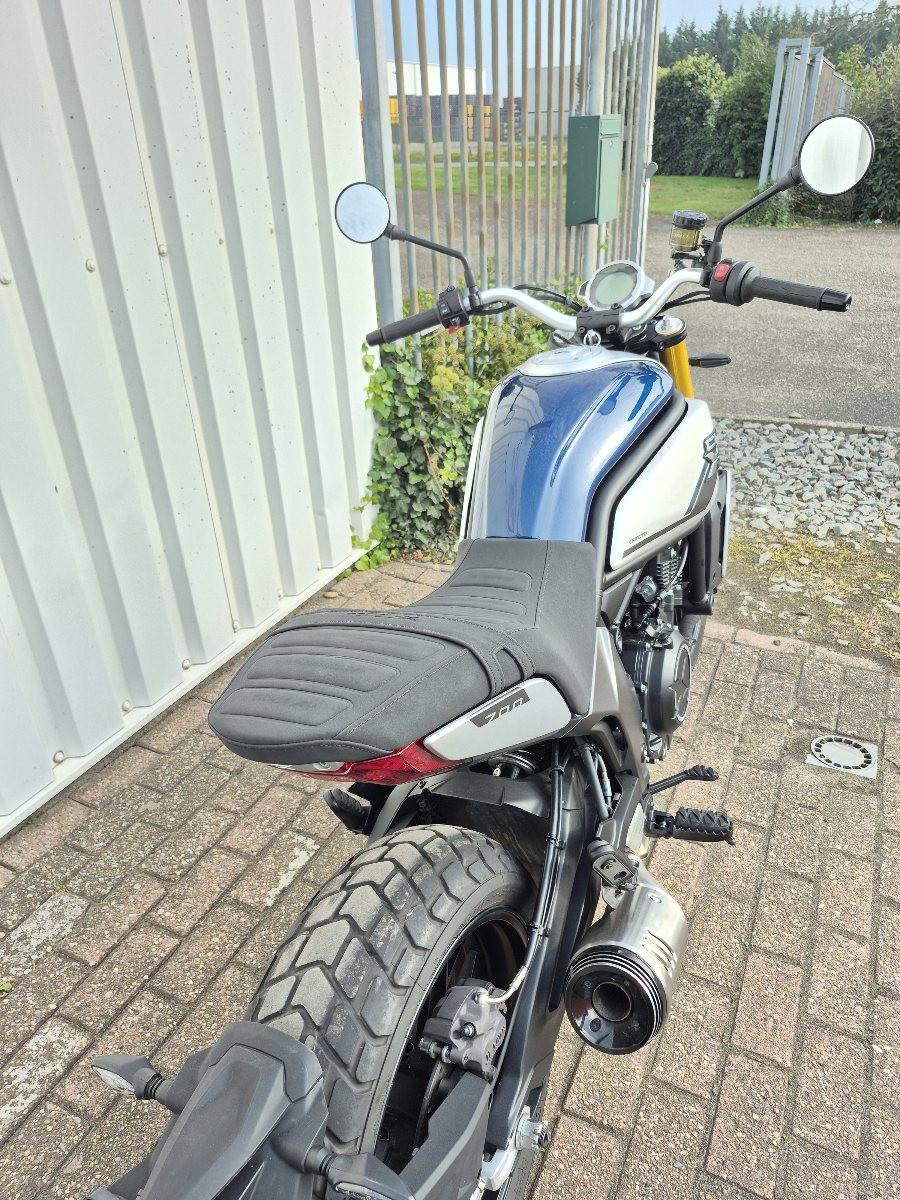 CF-Moto CL700-X, stoere naked bike uit 2022