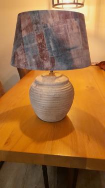 Tafellamp met stoffen kap