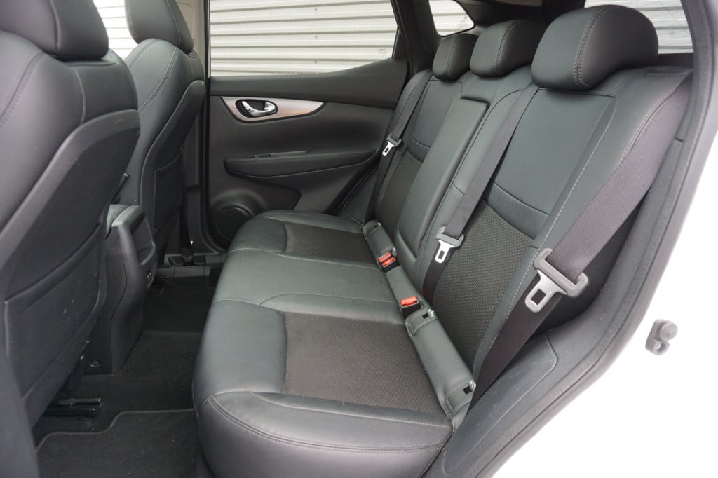 Nissan Qashqai 1.3 dig-t tekna climate / cruise / navi / camera / stoelverw