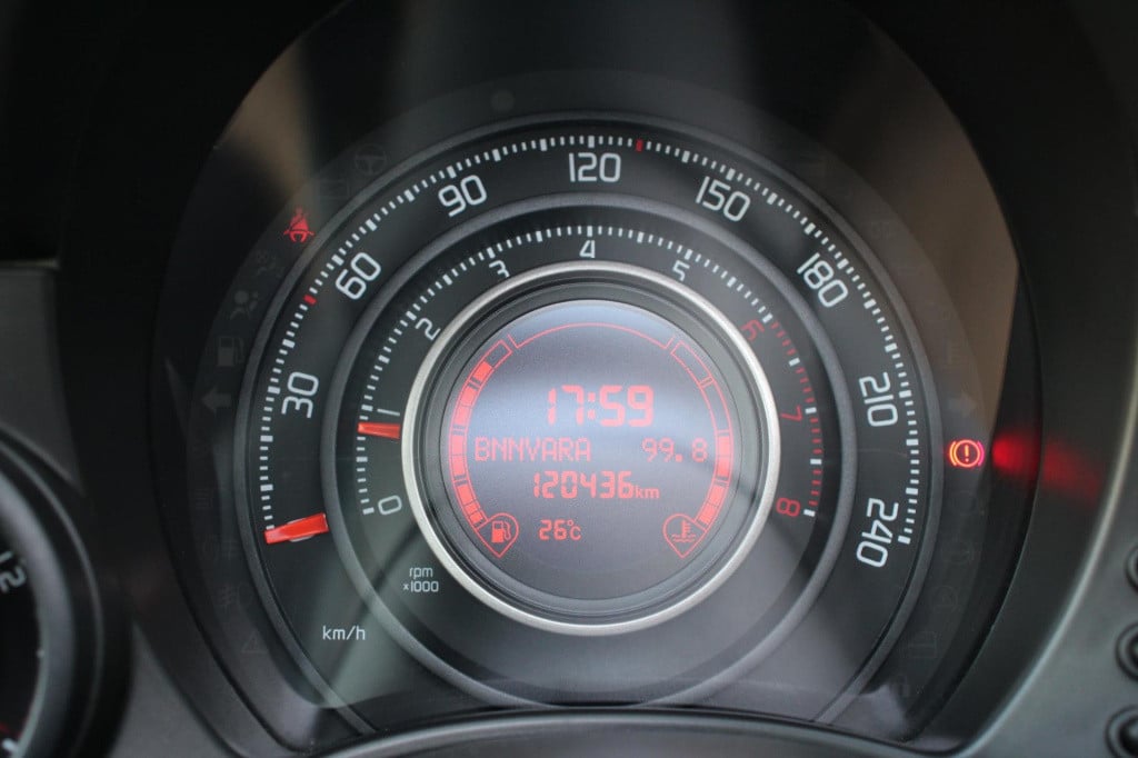 Abarth 500c 1.4 t-jet scorpione - actieprijs €11.735,- t/m 20 augustus!