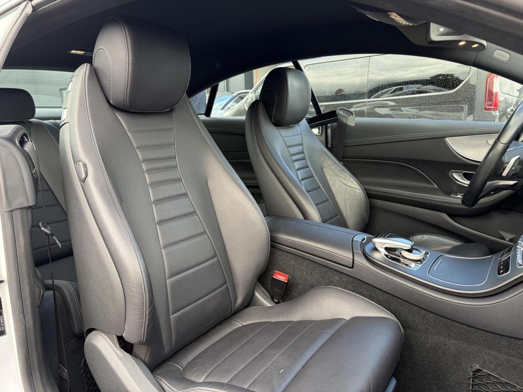 Mercedes-Benz E-Klasse coupé 200 business nl-auto!