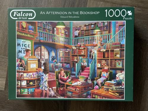 Puzzel Falcon: An afternoon in the bookshop 11267