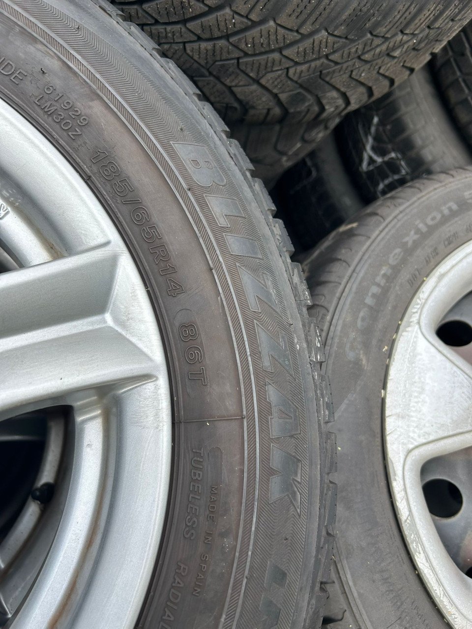 FIAT 500/FORD KA VAN HET MERK ANZO 5 SPAAKS VELGEN