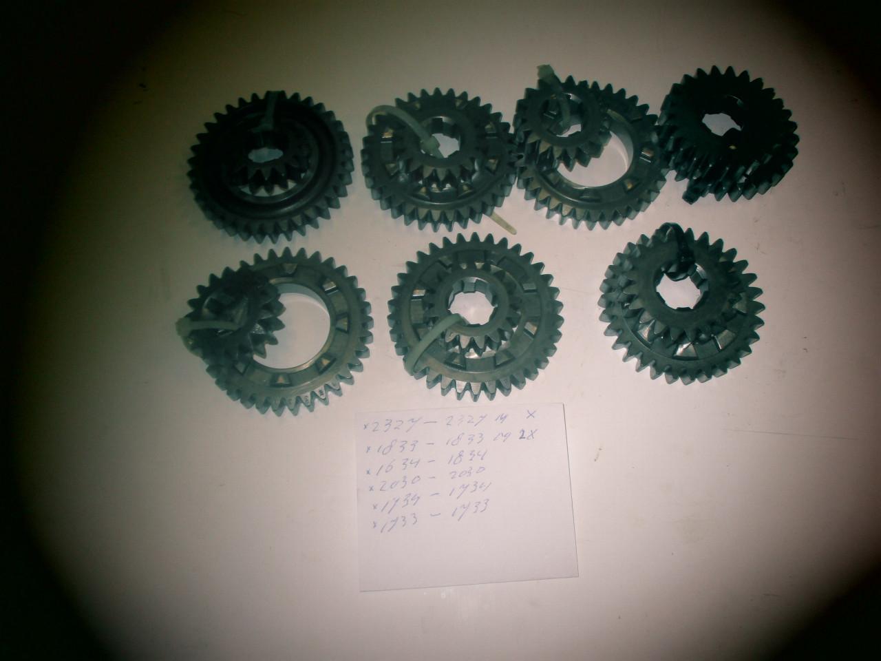 Tandwielen  Hewland versnellingsbak Formule Ford 1600+ diverse onderdelen