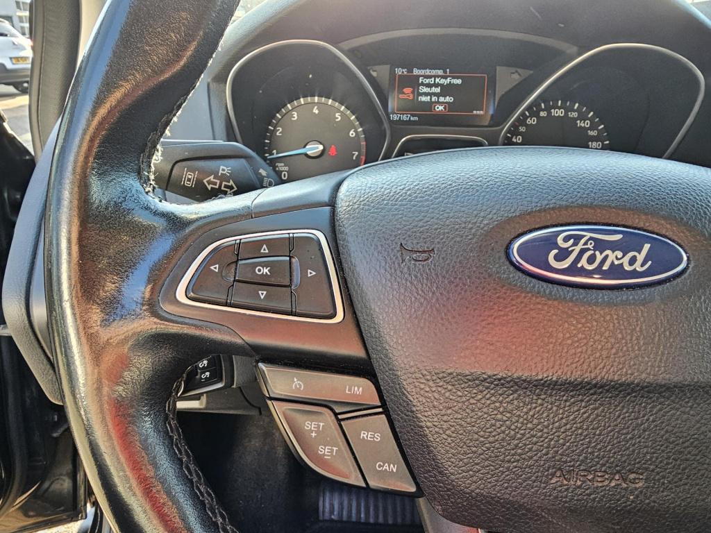 Ford Focus wagon 1.0 first edition