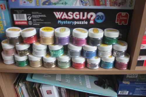 24 Potjes Sandy,,div kleuren