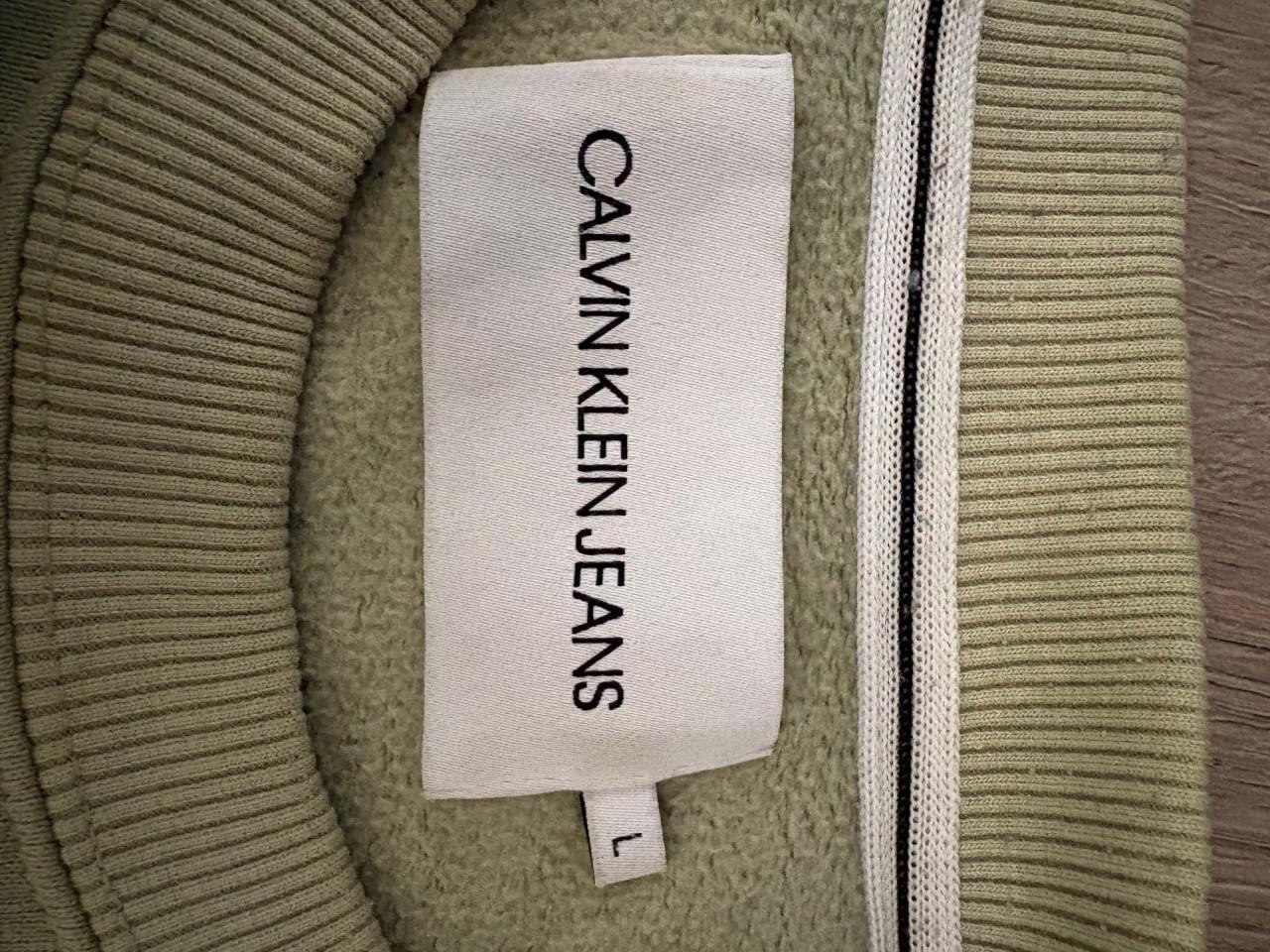 Trui van Calvin Klein maat L.
