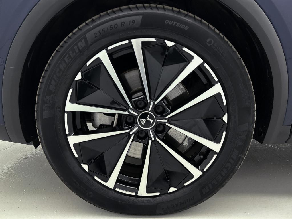 Ds Ds 7 e-tense 225 etoile | nappa zwart leder | focal hifi | wegklapbare t