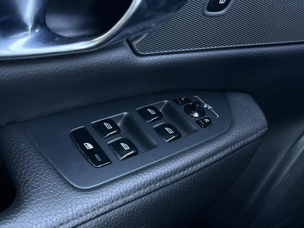 Volvo S90 2.0 t4 momentum | leder | parkeersensor | acc | apple carplay | b