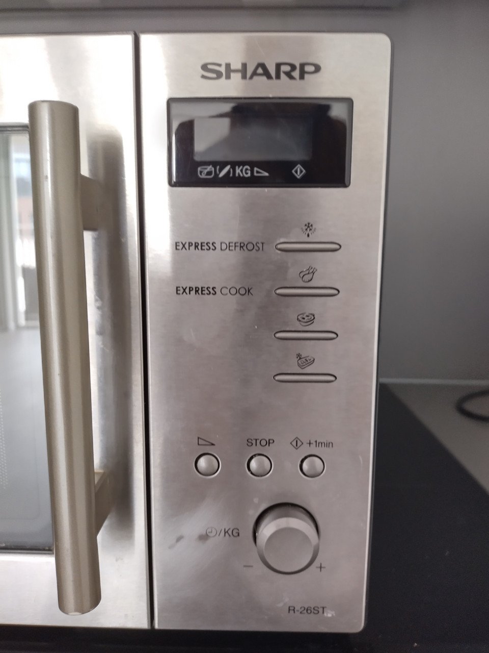 Sharp R-26 ST magnetron, RVS-look