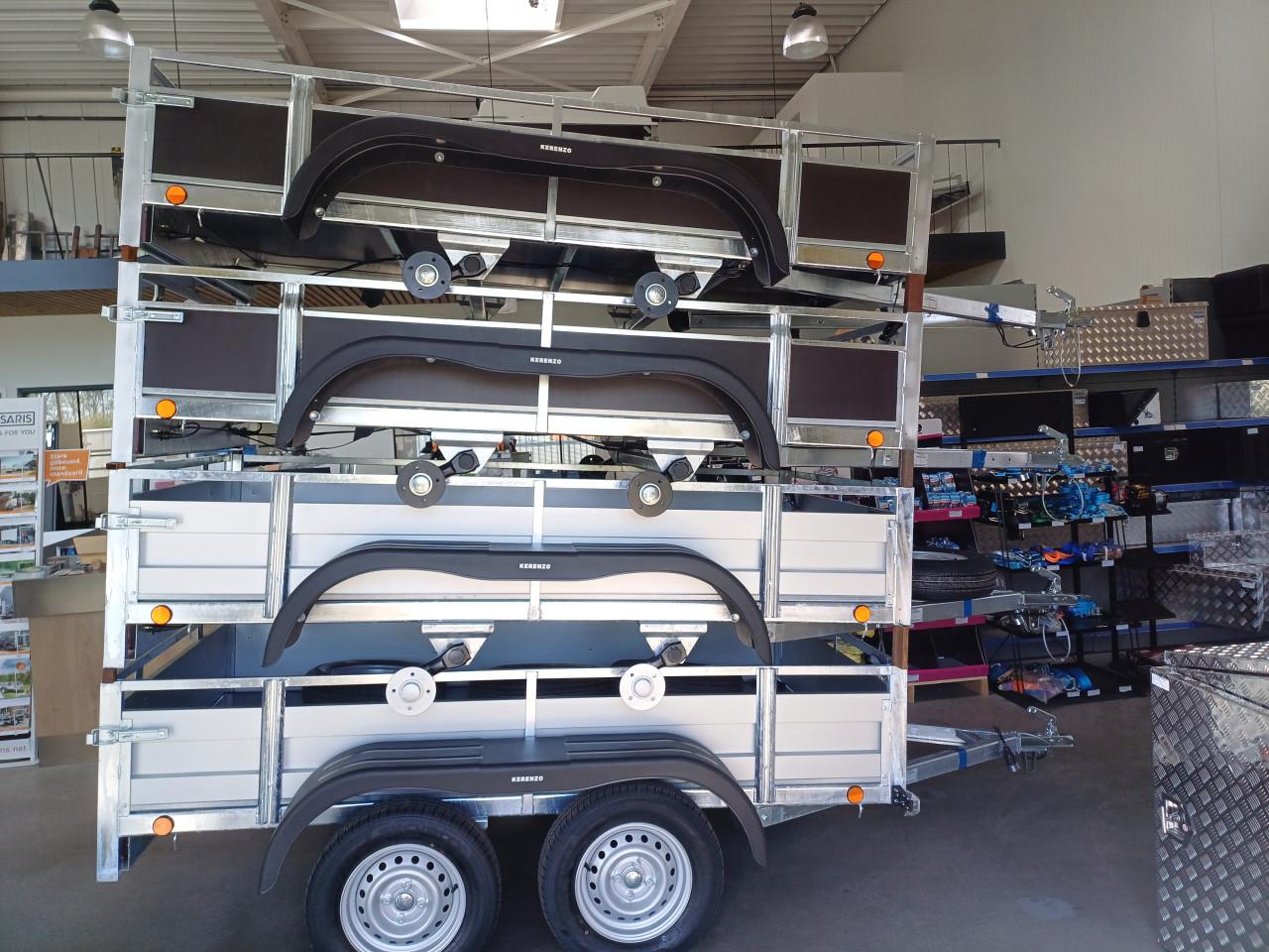 Nieuwe bakwagen in houten uitvoering 257x130cm 750kg actieprijs!