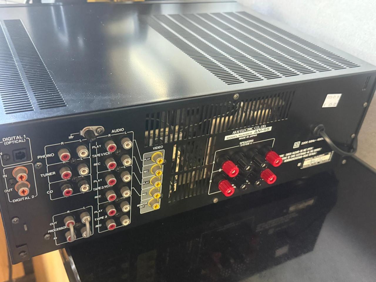 Akai Versterker AM - 55