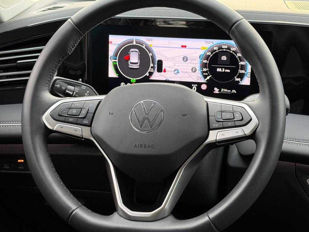 Volkswagen Tiguan 1.5 ehybrid elegance 204pk | trekhaak | 360 camera | dode