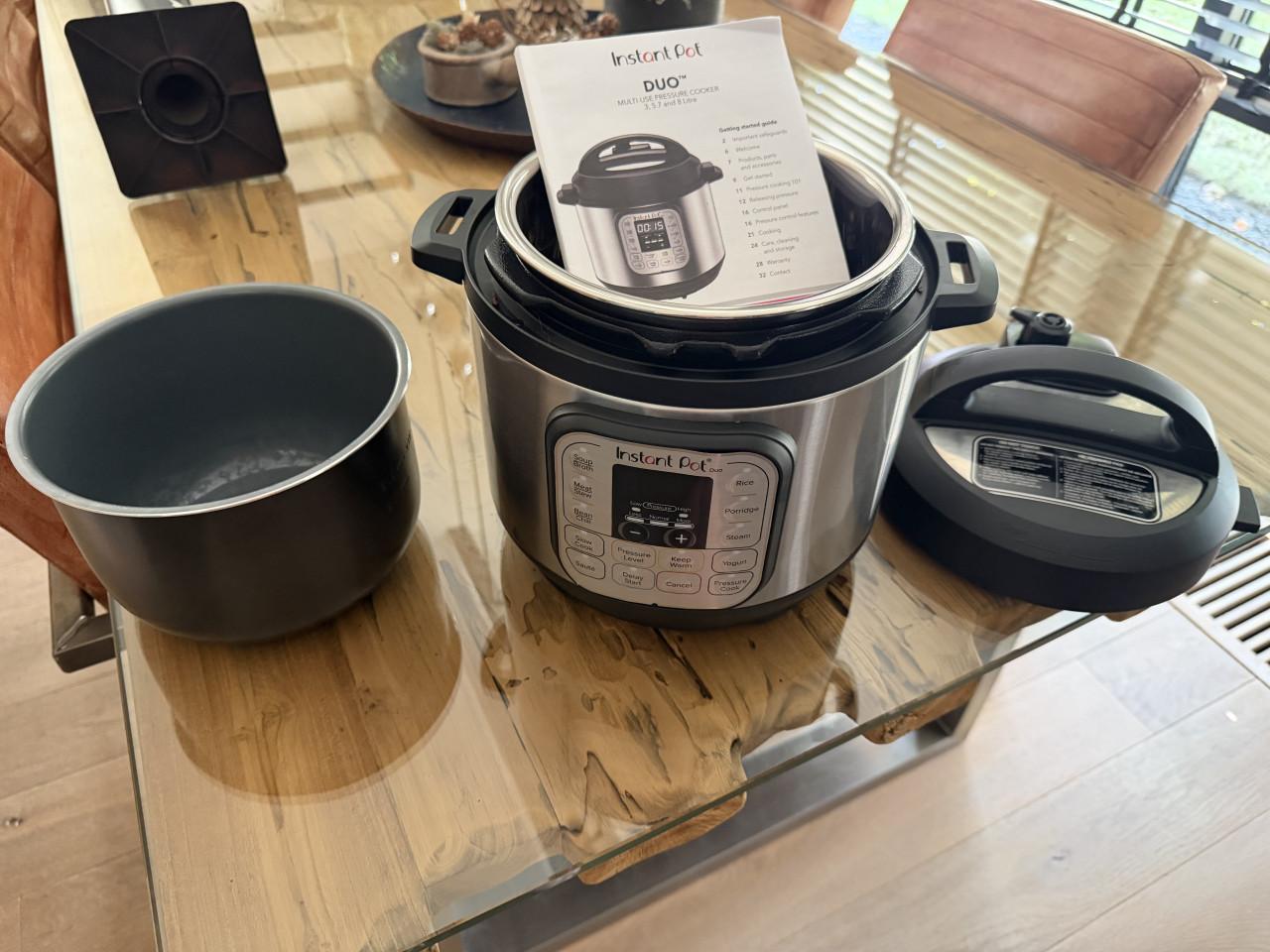Multicooker Instant Pot Duo 3 liter