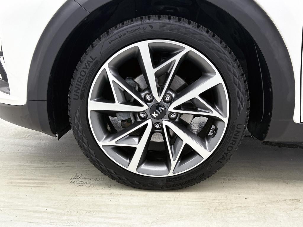 Kia Niro 1.6 gdi hybrid executiveline | leder | stoelkoeling/verwarming | c