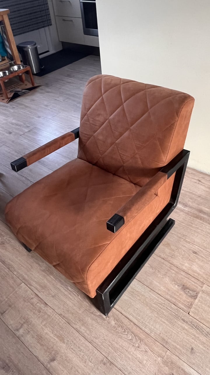 Stoere heerlijk zittende fauteuil