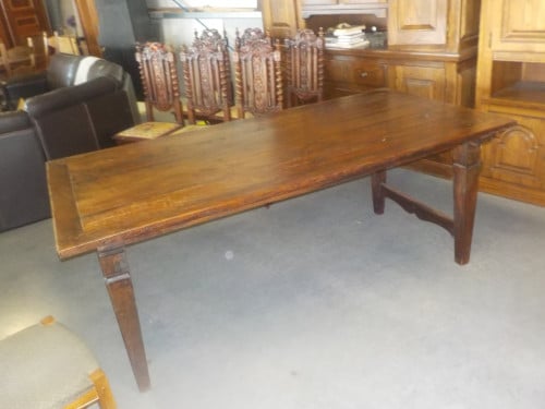 Geheel massief koloniaanse tafel zeer mooie kwaliteit 200 x 100 cm