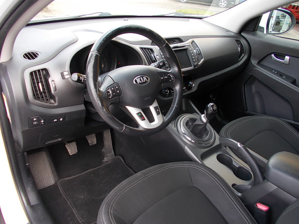 Kia Sportage 1.6 gdi airco clim. camera + nav. cruise con.