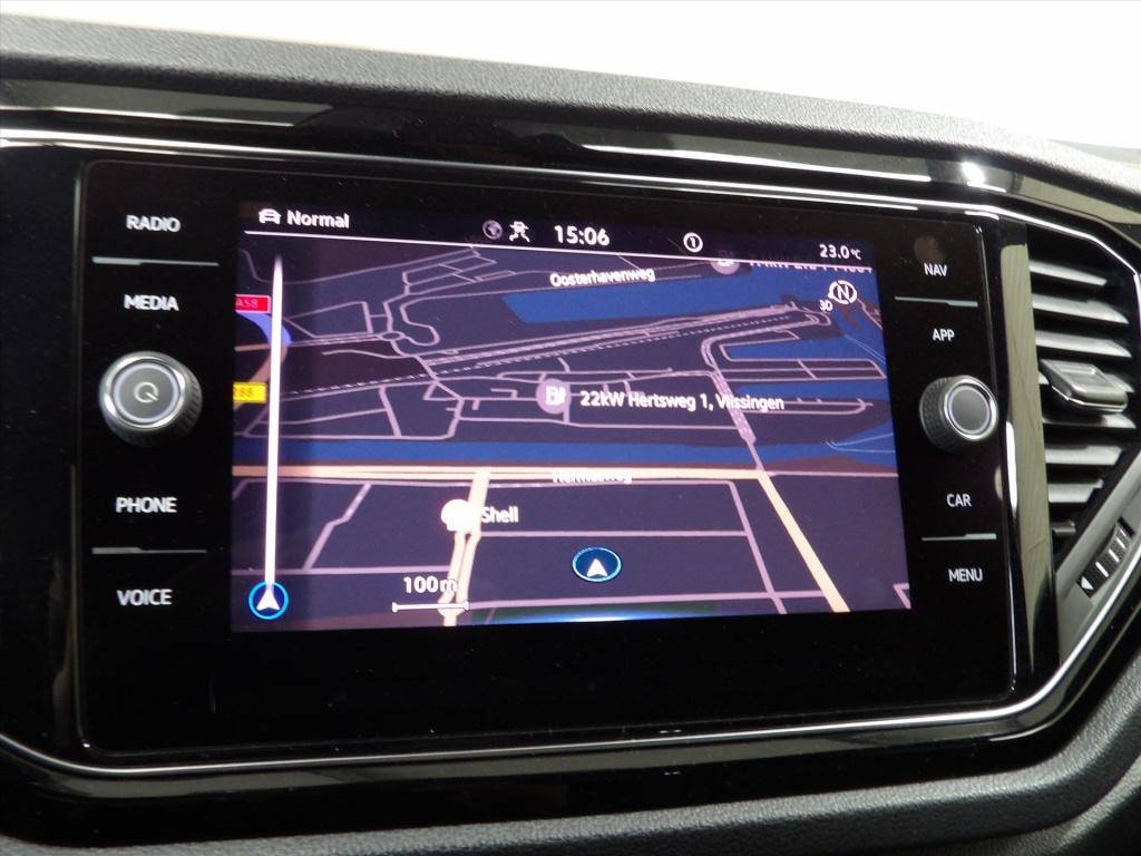 Volkswagen T-roc 1.5 tsi 150pk 7-dsg sport