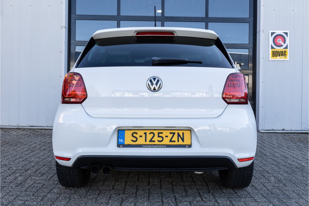 Volkswagen Polo 1.4 tsi bluegt 15pk pano nav 17inch