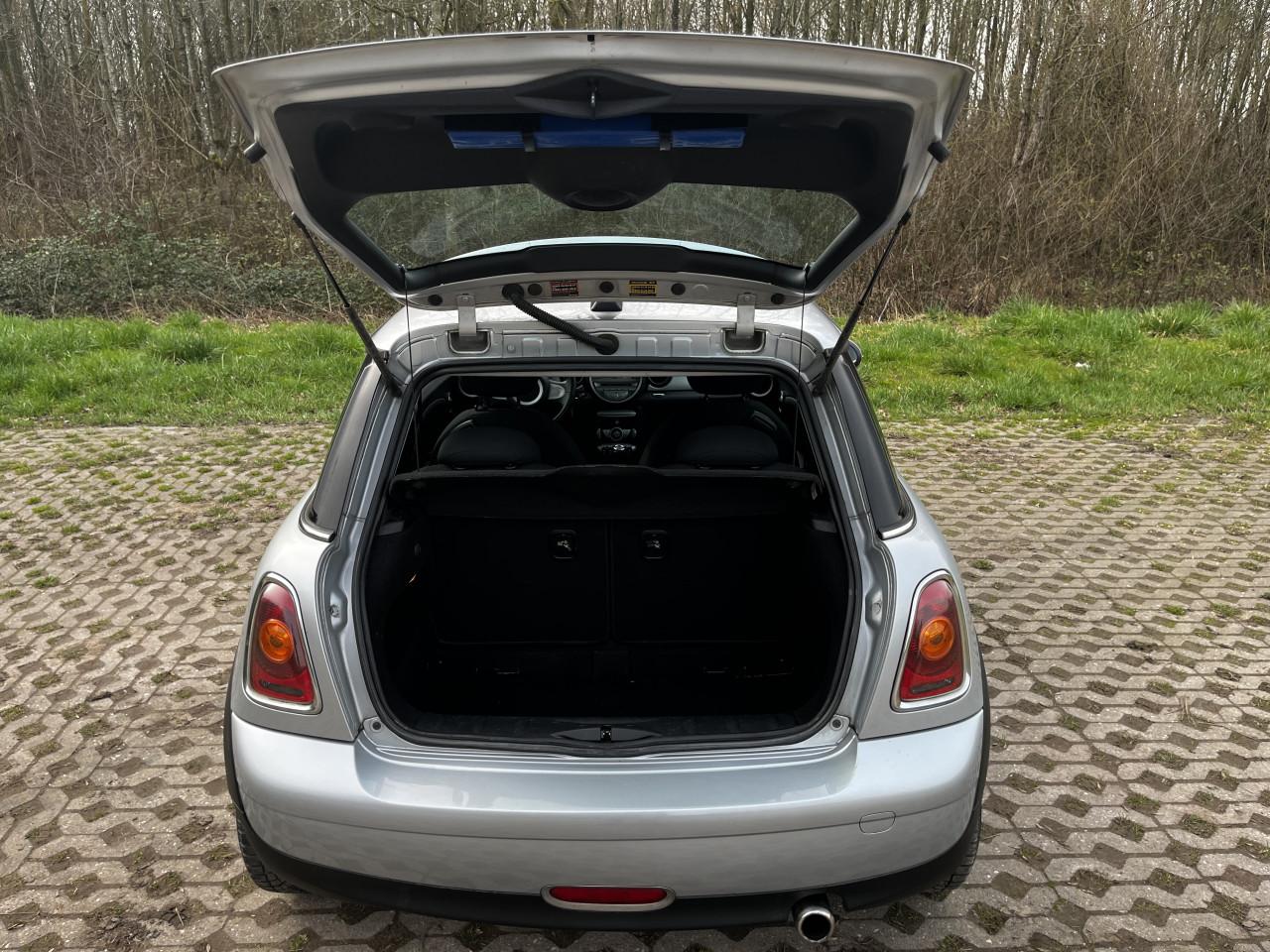 Mini Cooper 1.6 – Slechts 138.000 km – Goed onderhouden