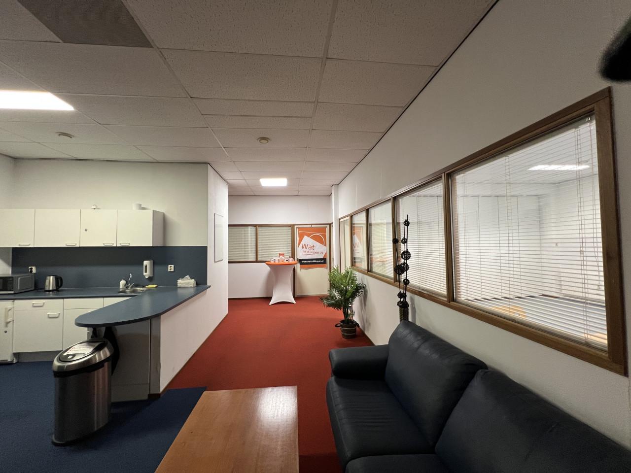 TE HUUR 32m2 kantoor/bedrijfsruimte in Goes