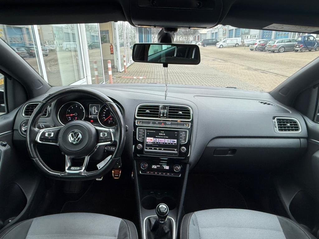Volkswagen Polo 1.0 tsi highline r line