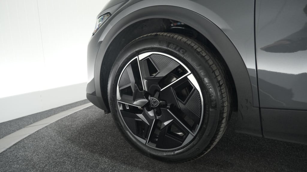 Peugeot 408 puretech gt 130 eat8 | camera | elektrisch bedienbare achterkle