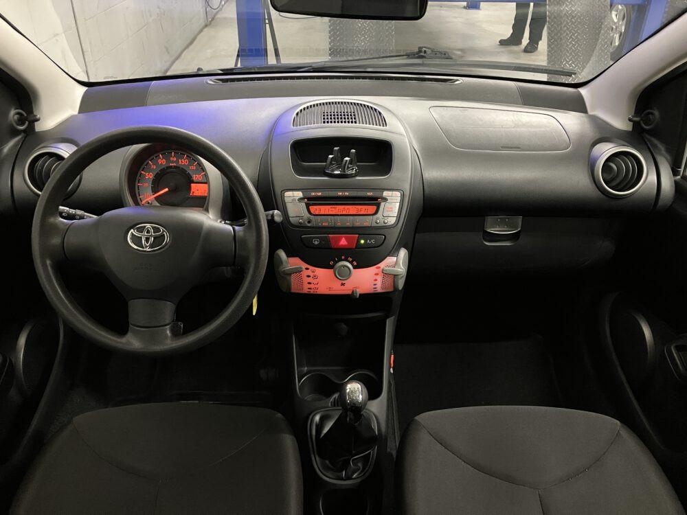 Toyota Aygo 1.0 VVT-i Now